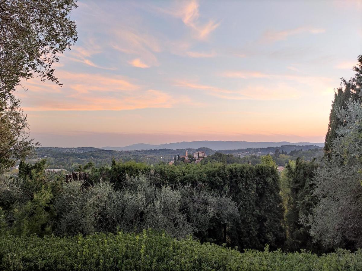 Apartment Cezanne With Heated Pool And Private Garden Chateauneuf-Grasse 외부 사진
