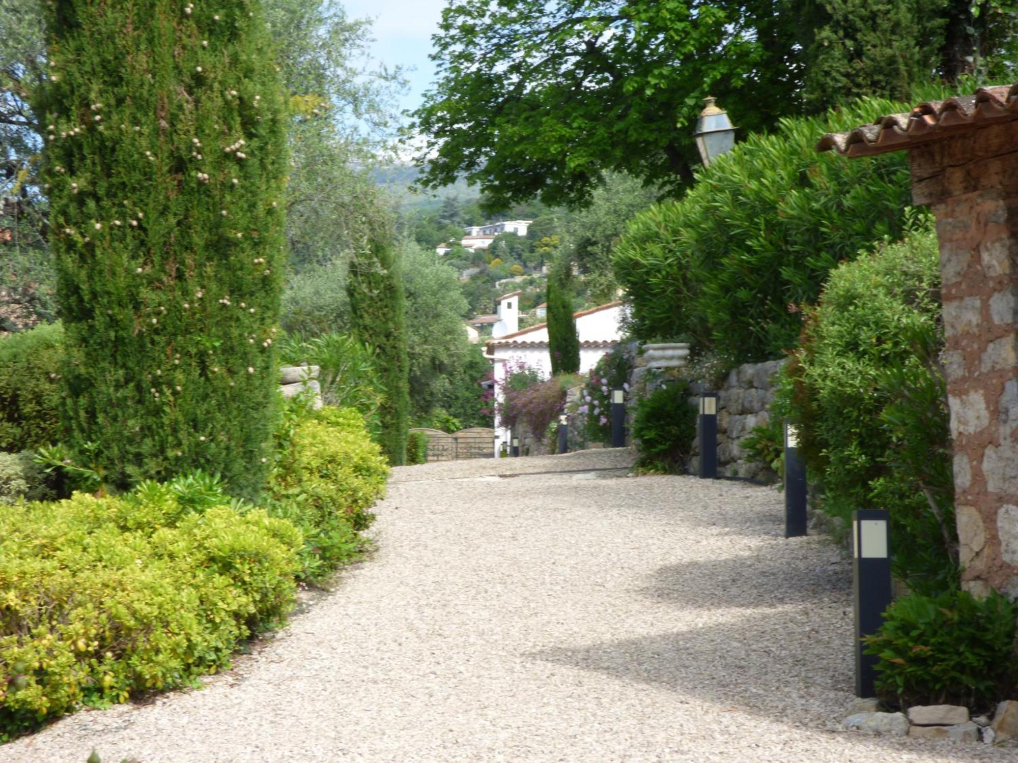 Apartment Cezanne With Heated Pool And Private Garden Chateauneuf-Grasse 외부 사진