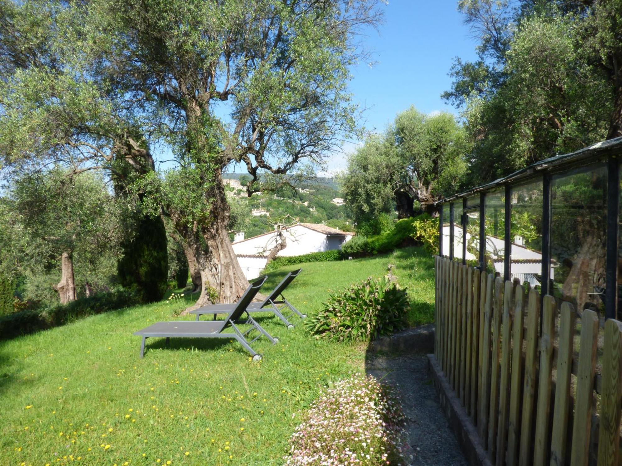 Apartment Cezanne With Heated Pool And Private Garden Chateauneuf-Grasse 외부 사진
